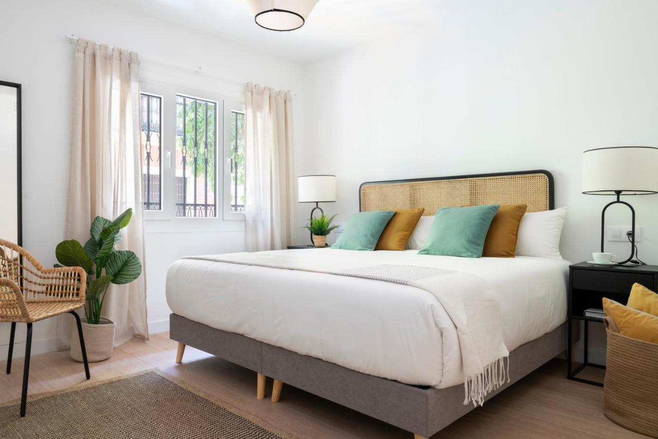 Magno Apartments Castelar Sevilla Kültér fotó